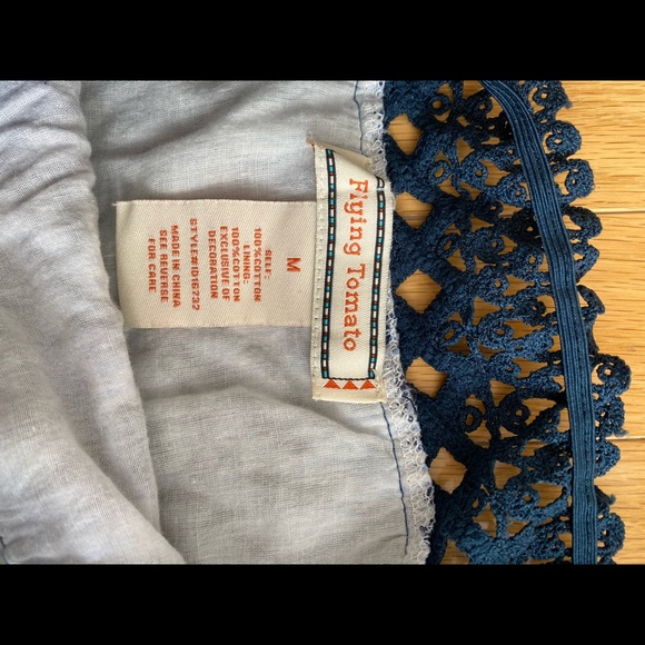 Off the Shoulder Dress - Picture 3 of 3